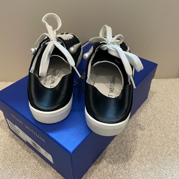 !!SOLD!! Stuart Weitzman Golide Convertible Black Velvet Pearl Sneaker Size 6.5 - Picture 4 of 11